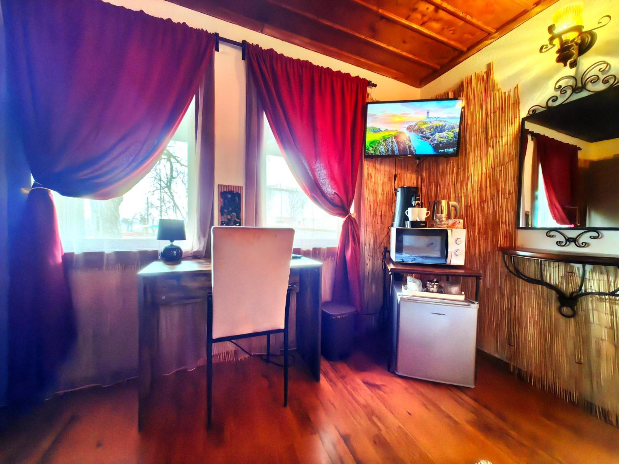 Complex Arbanashki Style-Panoramic View With Summer And Winter Terrace, Jacuzzi, Sauna, Children'S And Adult Area With Cinema Summer Arbanasi Exterior foto